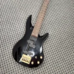 Samick Artist Series Black 5 string gold hardware EMG active pickups Used – Good $499 + $89 Shipping