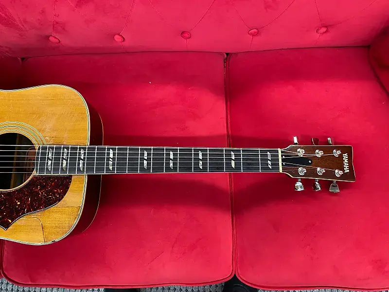 Zeemeeuw Ongunstig potlood Yamaha FG-300 Acoustic Guitar Red Lable MIJ 1970's Price $799.99 - Victor  Litz
