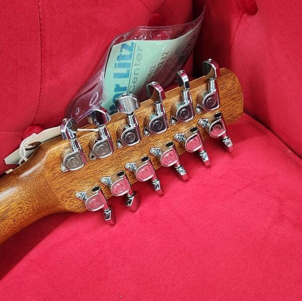 Seagull S12 - 12 string - Image 4