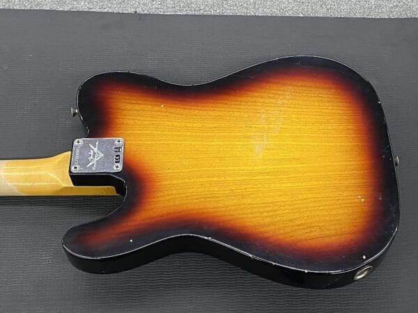 Fender Custom Shop 1968 Tele Thinline Journeyman Relic 2023 - 3-Color Sunburst - Image 7