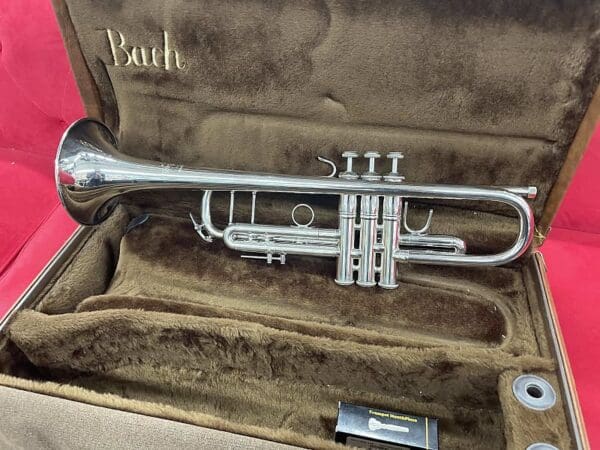 Bach Stradivarius 43 Trumpet - Silver Plated 180s43 sold out