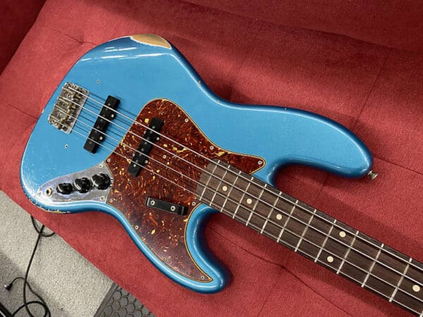 Fender Custom Shop 1964 Jazz Bass Relic 2023 - Ocean Turquoise w/ OHSC +COA - Image 29