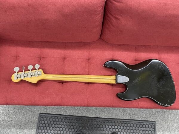 Fender 1978 Jazz Bass - Black with Maple Neck - Image 6