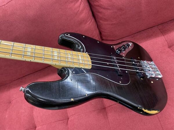 Fender 1978 Jazz Bass - Black with Maple Neck - Image 15