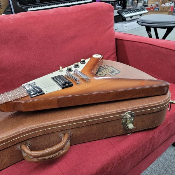 Gibson Limited Edition Flying V '99 with Case - Image 21