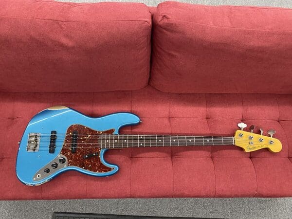 Fender Custom Shop 1964 Jazz Bass Relic 2023 - Ocean Turquoise w/ OHSC +COA - Image 32