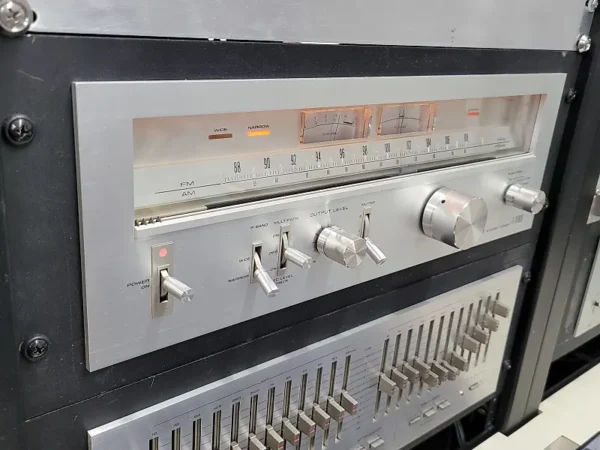 Pioneer TX-9500II Stereo Tuner 1970s - Silver - Image 2