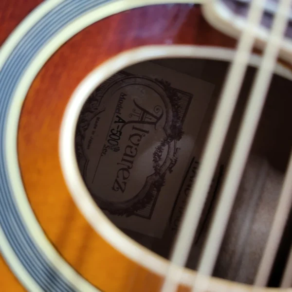 Alvarez A-500 Twin Points A-Style Mandolin with Case - Sunburst - Image 9