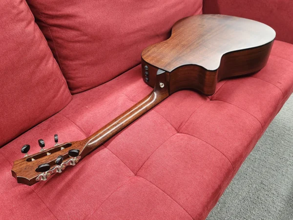 Taylor 322CE 12 fret - Brown sunburst with case - Image 15