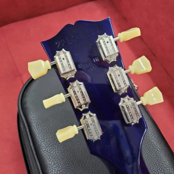 Gibson Les Paul Studio 2024 with Gigbag- Blueberry Burst - Image 10