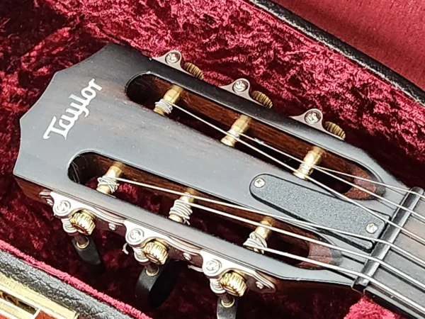 Taylor 322CE 12 fret - Brown sunburst with case - Image 19