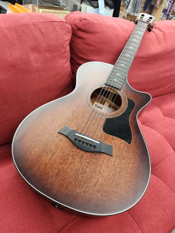 Taylor 322CE 12 fret - Brown sunburst with case - Image 17