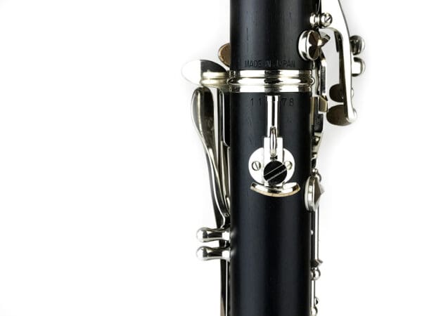 Yamaha YCL-450 Bb Intermediate Clarinet - Nickel Keys w/Case - Image 4