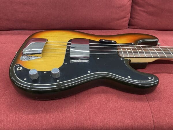 1979 Fender Precision Bass with Rosewood Fingerboard - Three Tone Sunburst - Image 11