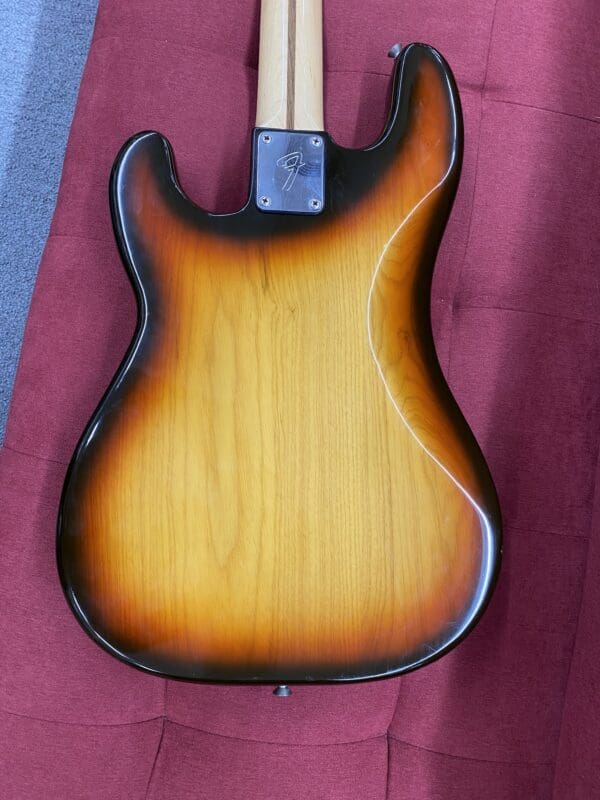 1979 Fender Precision Bass with Rosewood Fingerboard - Three Tone Sunburst - Image 26