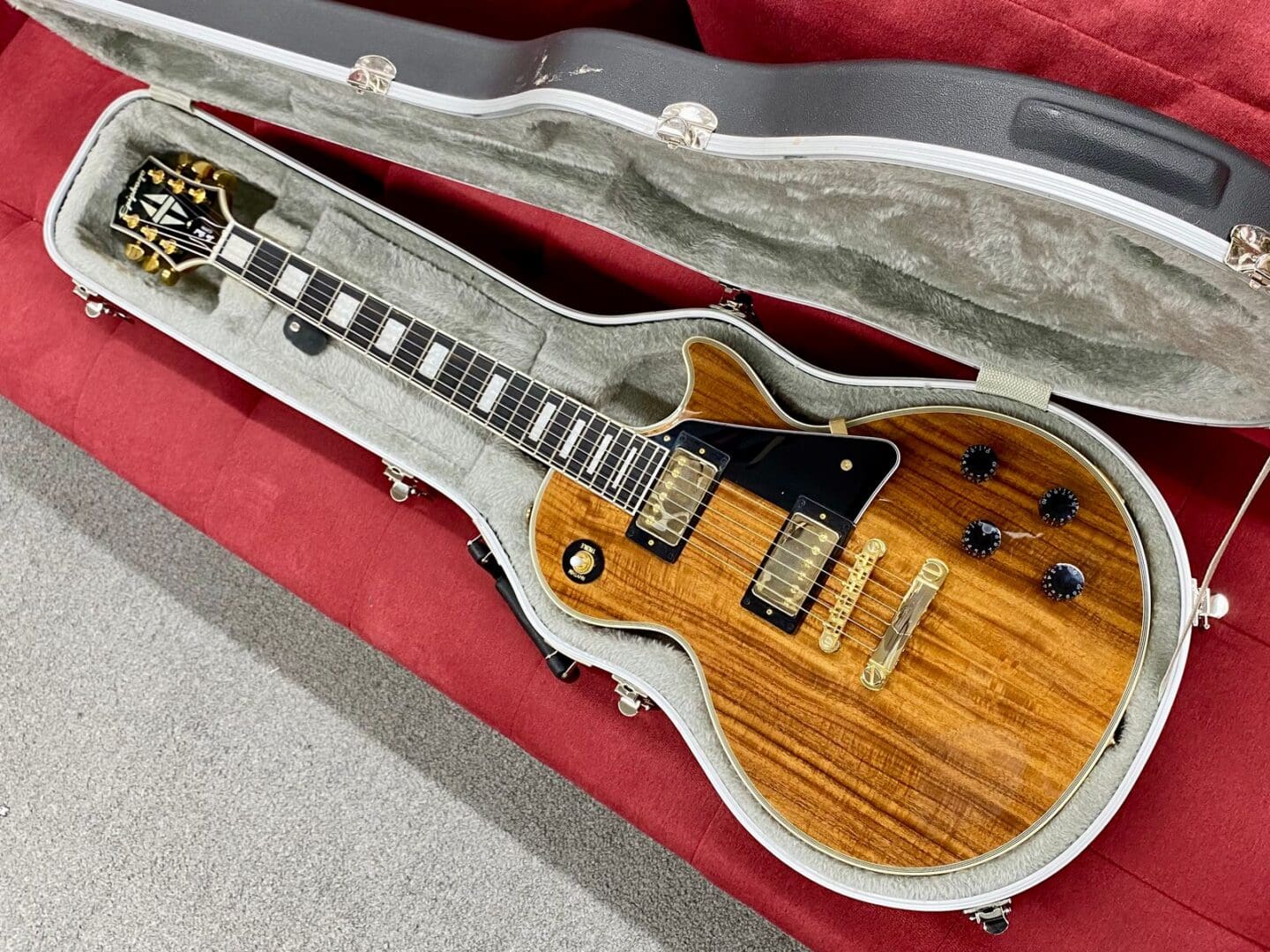Epiphone Les Paul Custom Koa Solid Body Electric Guitar - Natural